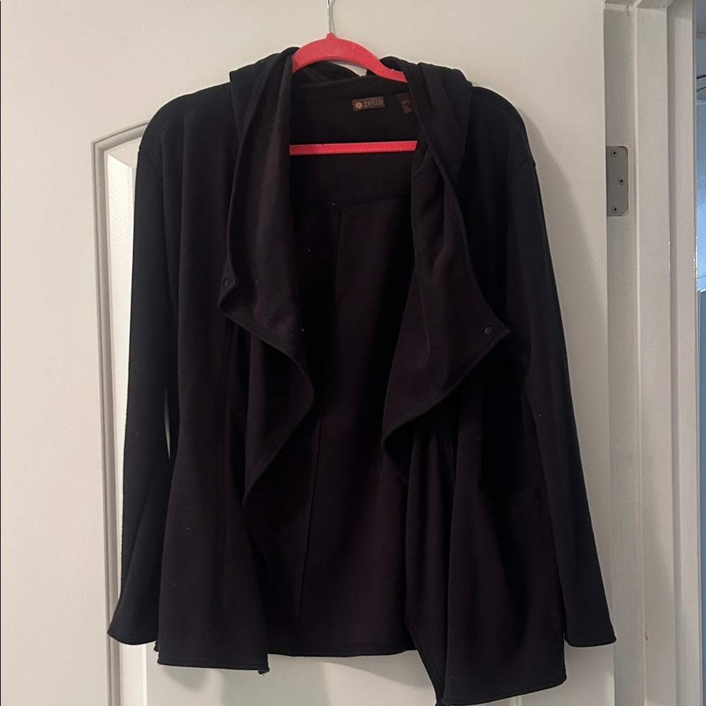 Zella Black Sweatshirt